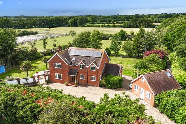 6 bed property, in Ashley Lane, £1,200,000