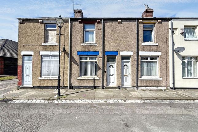 2 bed property, in Edgar Street, £39,000