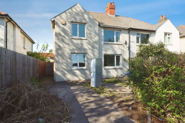 3 bed property, in Appledore Road, £290,000