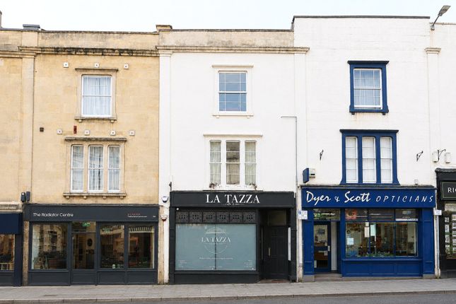 1 bed property, in Whiteladies Road, £250,000
