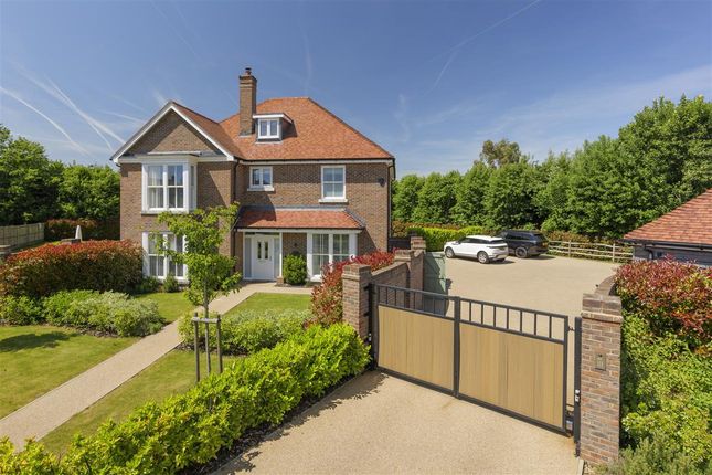 4 bed property, in Kilndown Place, £1,250,000