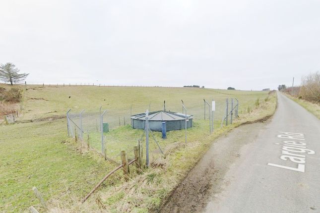 Studio, in Largie Dsr, £15,000