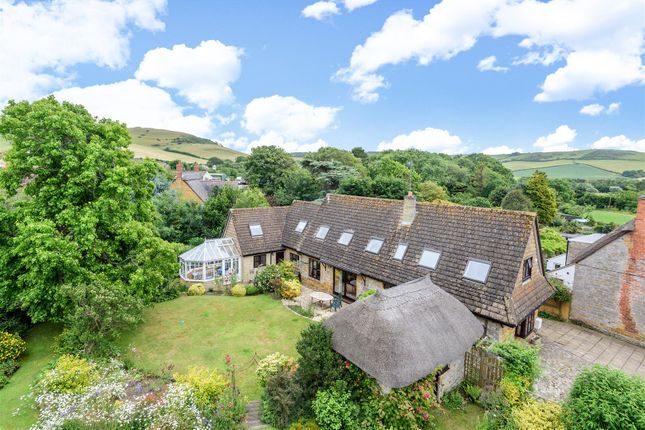 5 bed property, in Mill Lane, £650,000