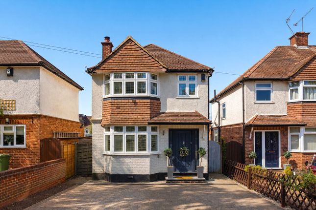3 bed property, in Canada Road, £750,000