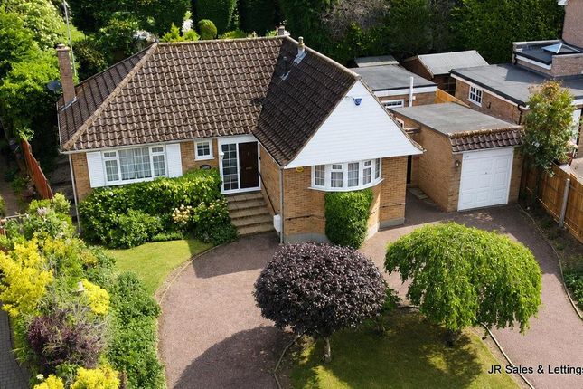 3 bed property, in Tolmers Avenue, £849,950