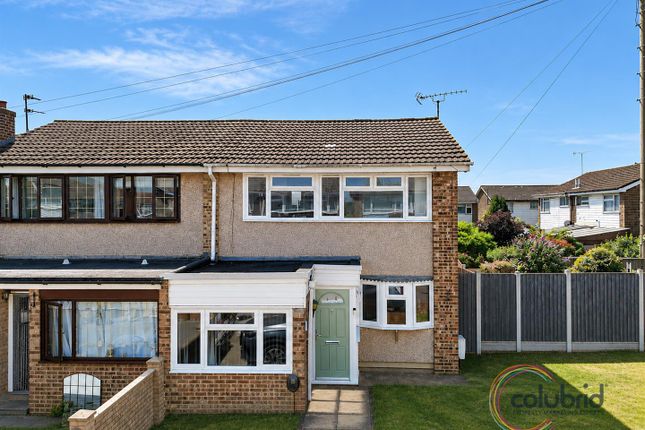4 bed property, in Bure, £375,000