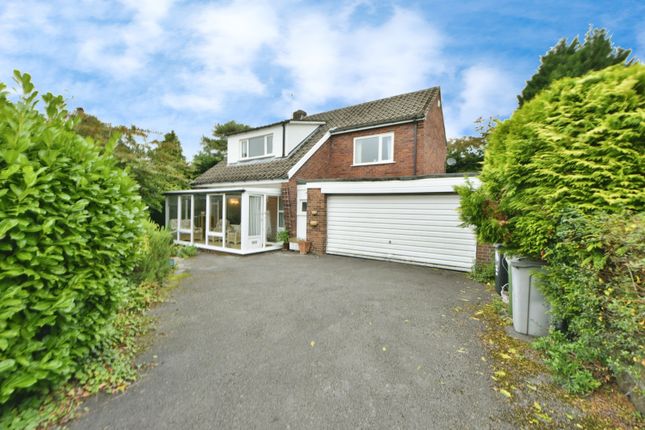 3 bed property, in Coppice Close, £550,000