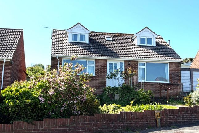 3 bed property, in Mariners Drive, £475,000