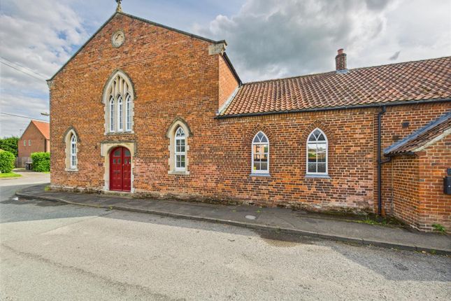 3 bed property, in Mill Lane, £290,000