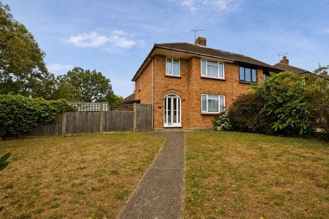 3 bed property, in Maidstone Road, £375,000