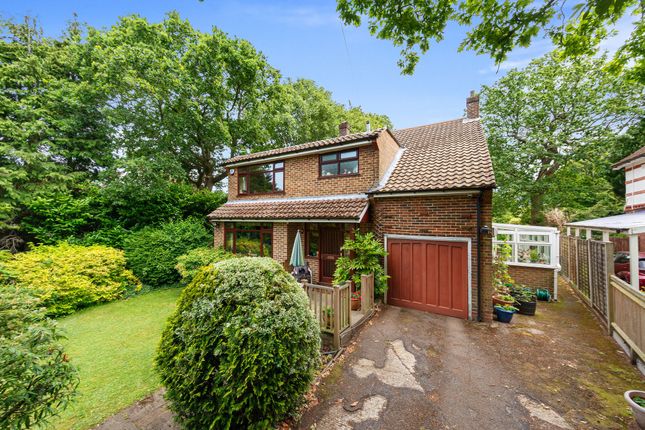 4 bed property, in Selcroft Road, £820,000