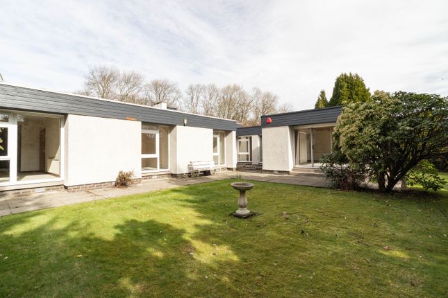 4 bed property, in The Banks, £300,000