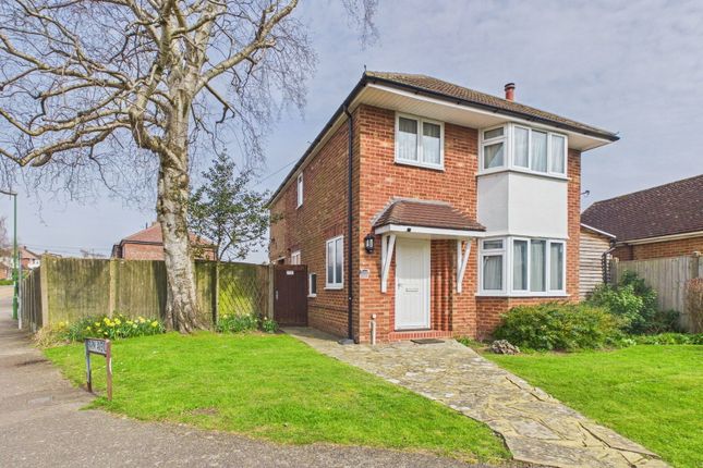 4 bed property, in Curzon Avenue, £675,000