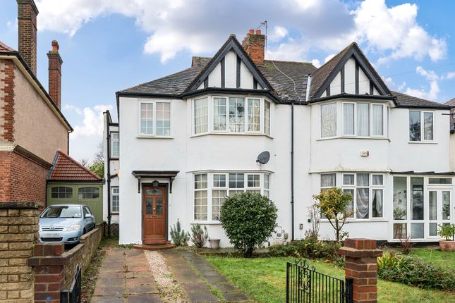 4 bed property, in Perry Rise, £775,000