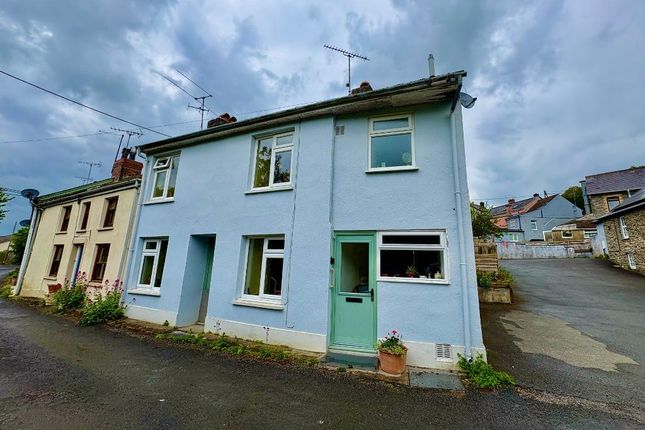 3 bed property, in Teifi Terrace, £180,000