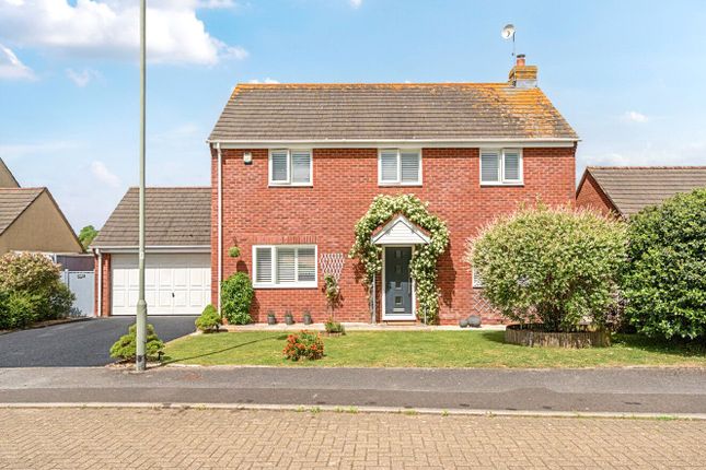 3 bed property, in Rockbeare, £500,000