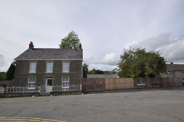 4 bed property, in Tenby Road, £298,500