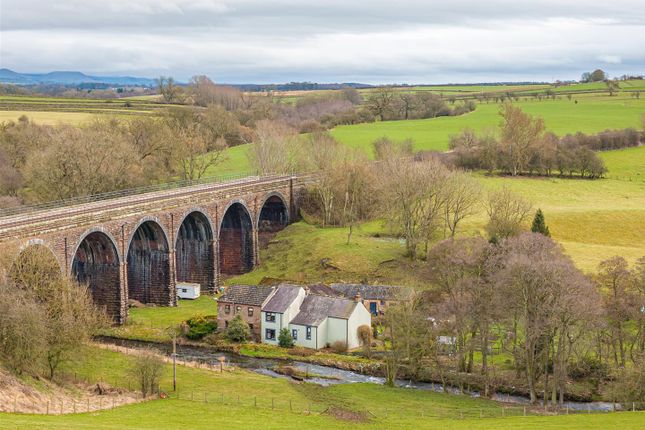 5 bed property, in Langwathby, £900,000