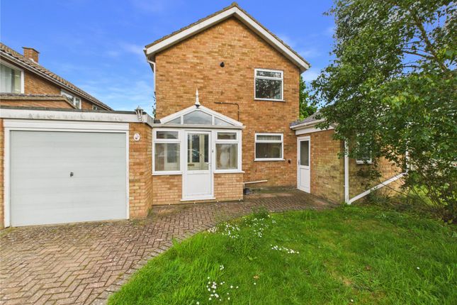 3 bed property, in Notcutts, £350,000