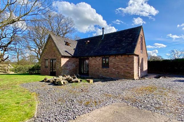 3 bed property, in Heath Road, £450,000