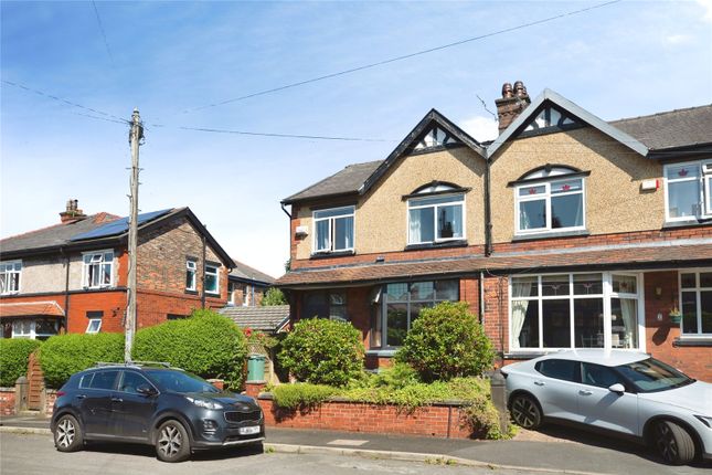 3 bed property, in Dales Avenue, £435,000