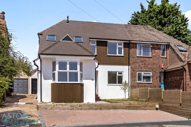 4 bed property, in Tudor Close, £800,000