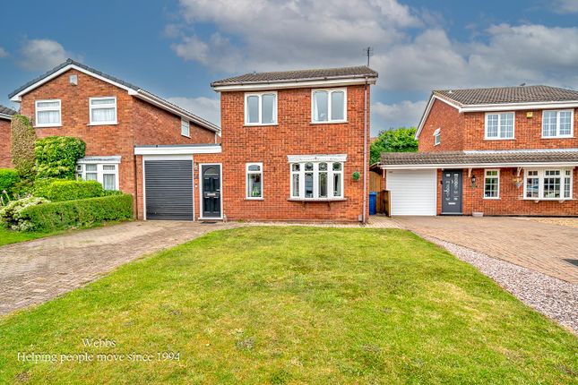 3 bed property, in Belvedere Close, £325,000