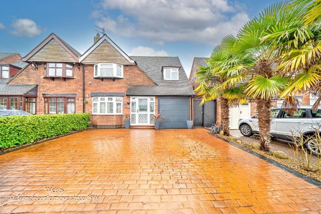 3 bed property, in Berryfields, £375,000