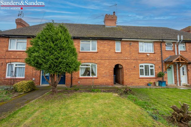 3 bed property, in Birmingham Road, £299,950
