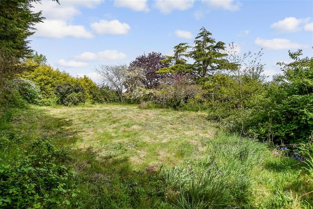 3 bed property, in Stour Valley Close, £550,000