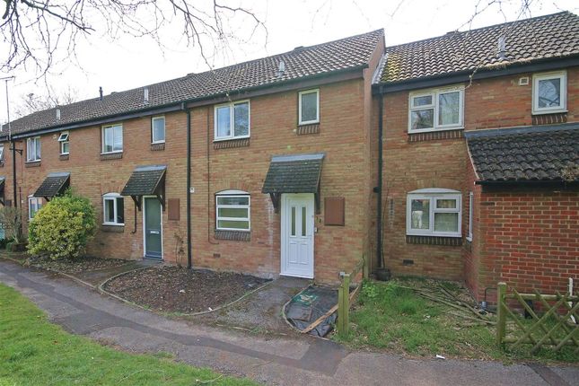2 bed property, in Craddock Road, £230,000