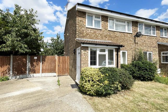 3 bed property, in Primula Way, £350,000