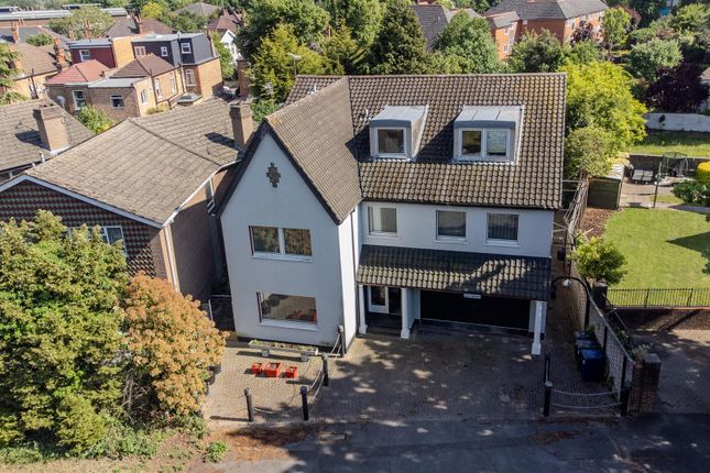8 bed property, in Hanger Vale Lane, £1,750,000