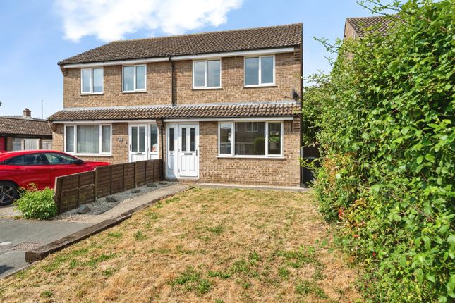 3 bed property, in Northfield Park, £230,000