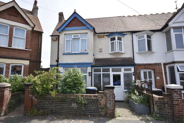 4 bed property, in Richmond Avenue, £485,000