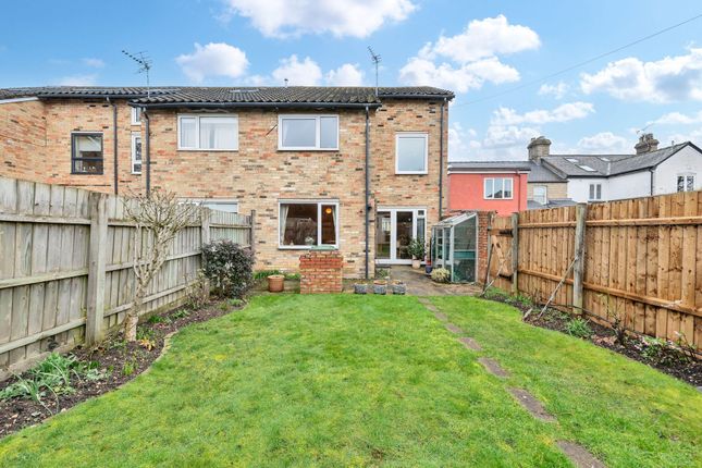 3 bed property, in High Street, £385,000