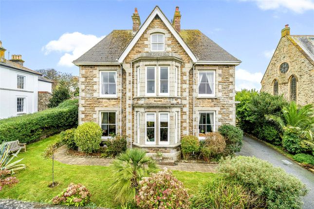 7 bed property, in Trewartha Terrace, £900,000