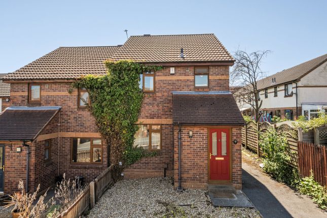 3 bed property, in Coleridge Lane, £235,000