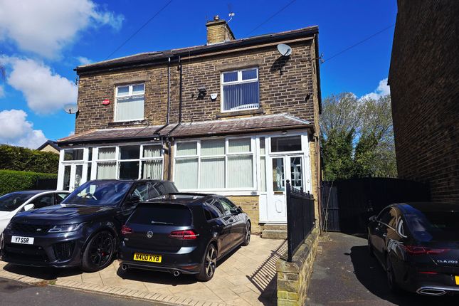 4 bed property, in Rossefield Road, £300,000