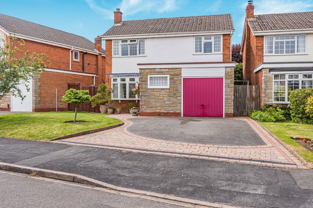 4 bed property, in Loxley Road, £495,000