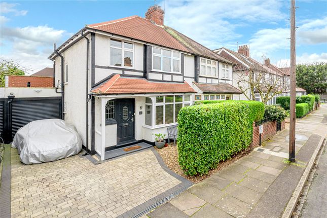 3 bed property, in Chudleigh Road, £900,000