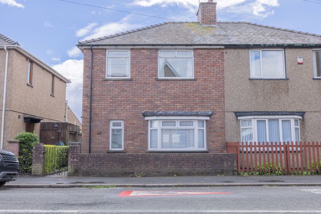 3 bed property, in Cromwell Road, £190,000