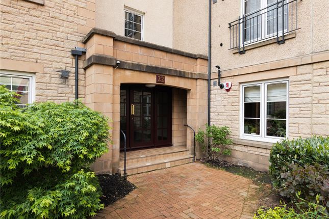 2 bed property, in Roseburn Maltings, £300,000