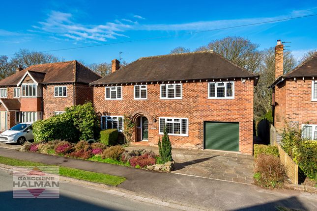 4 bed property, in Vale Road, £900,000