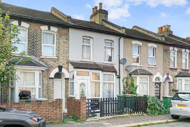 3 bed property, in Tower Hamlets Road, £450,000