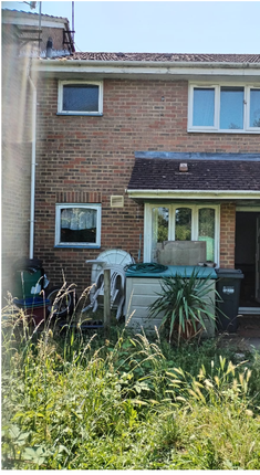 1 bed property, in Beaulieu Close, £265,000