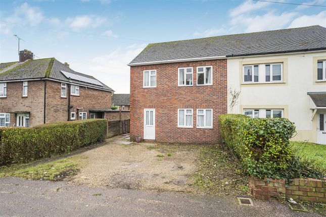 3 bed property, in Queens Road, £395,000