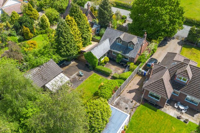 3 bed property, in Runcorn Road, £425,000