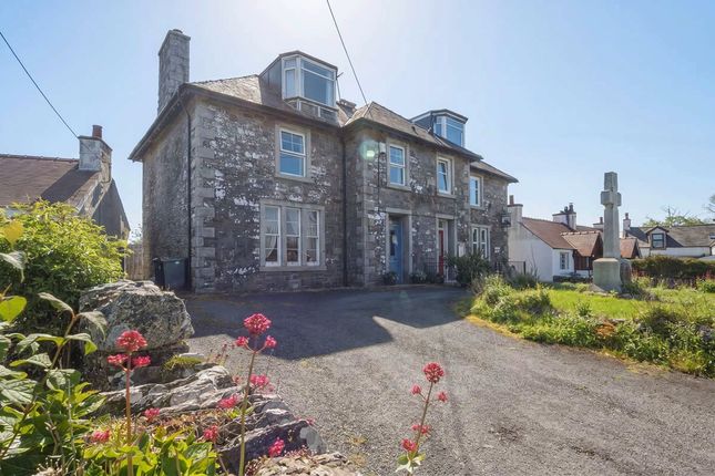 5 bed property, in Kildonan, £128,000