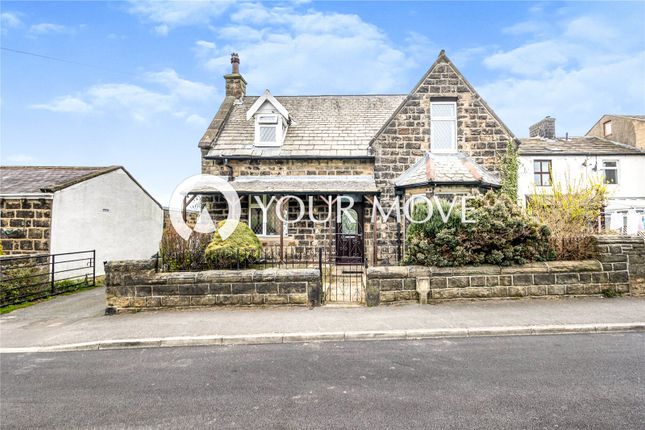 3 bed property, in Moss Carr Road, £290,000